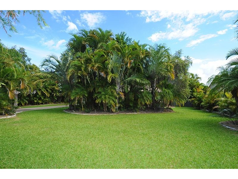 4 Woodroffe Street, Little Mountain QLD 4551