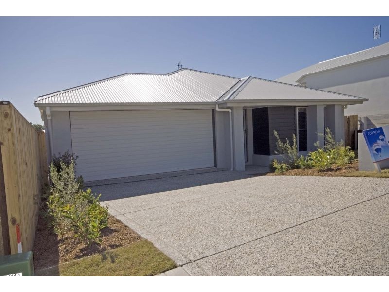 28 Highland Terrace, Little Mountain QLD 4551