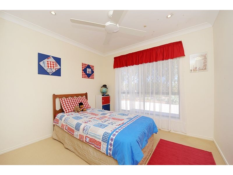13 Primrose Place, Little Mountain QLD 4551