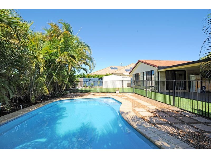 13 Primrose Place, Little Mountain QLD 4551