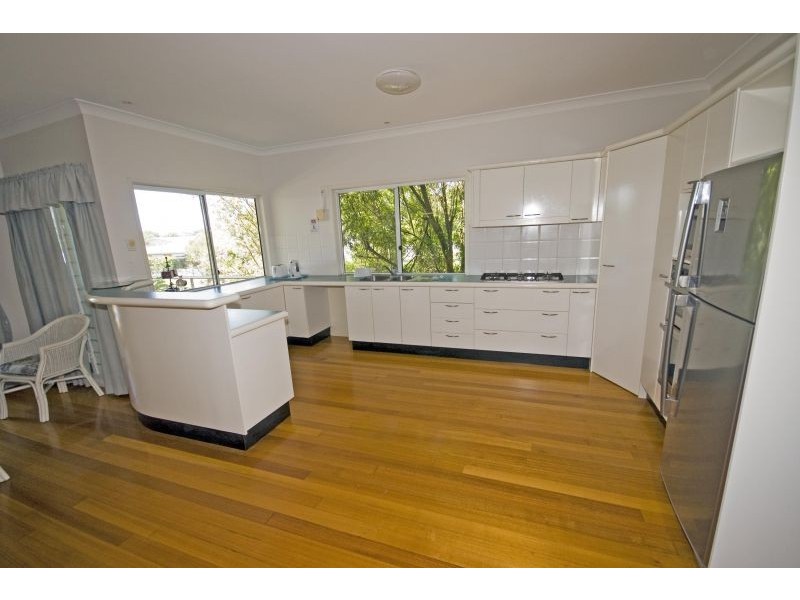 6 Drake Street, Golden Beach QLD 4551