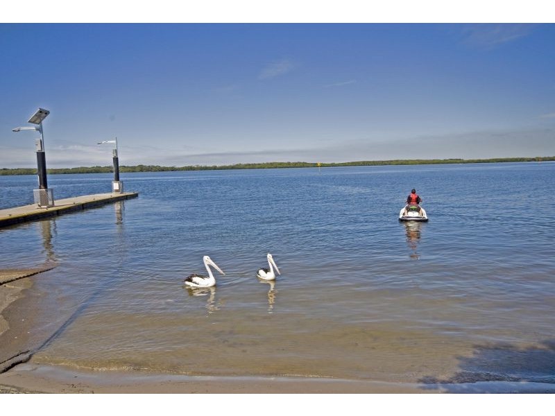 6 Drake Street, Golden Beach QLD 4551