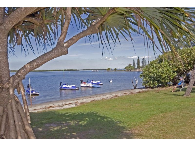 6 Drake Street, Golden Beach QLD 4551