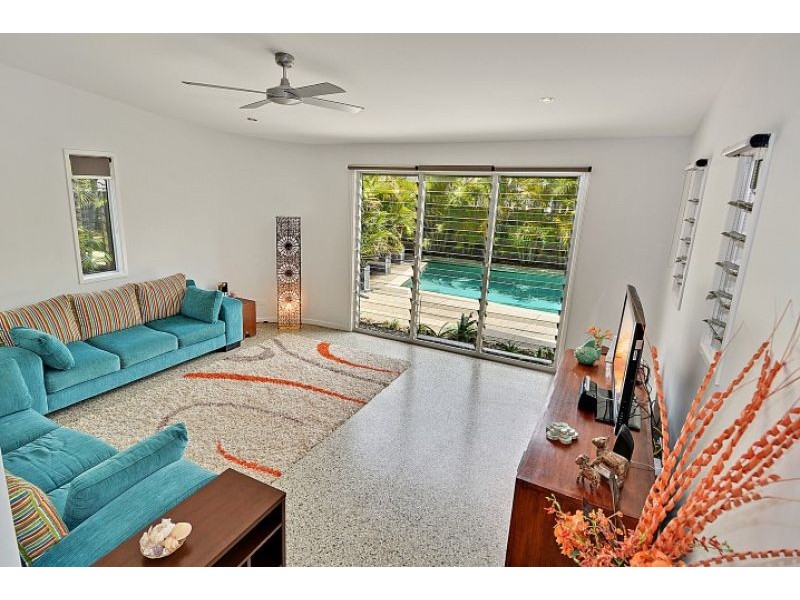 18 Edridge Street, Shelly Beach QLD 4551