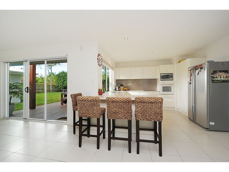 13 Flamingo Street, Little Mountain QLD 4551