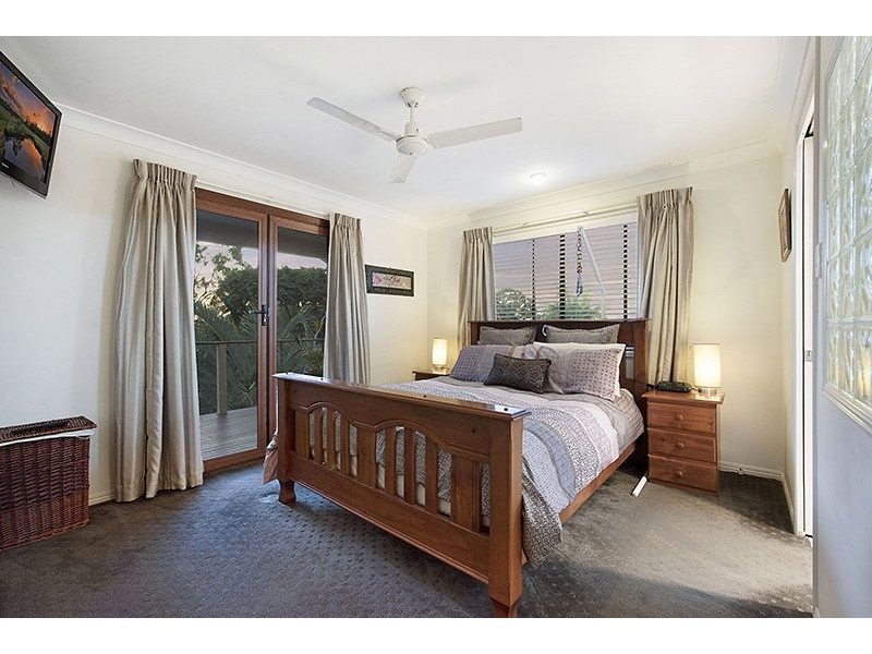 88 Sunset Drive, Little Mountain QLD 4551