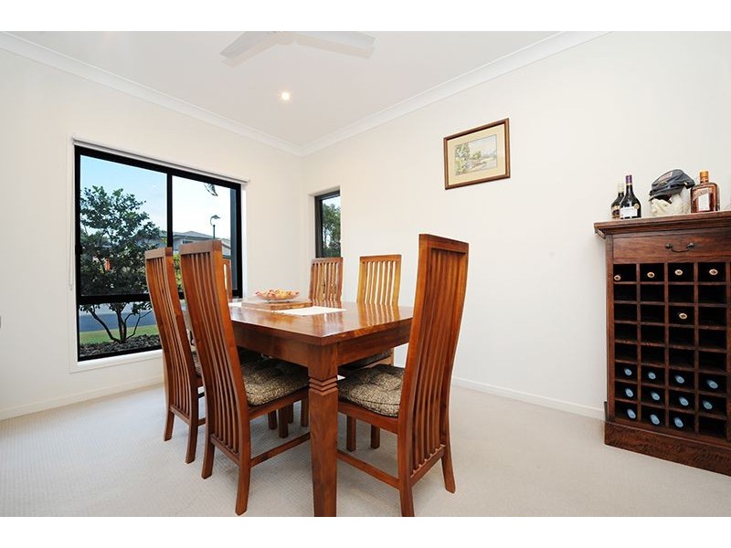 6 Park Hollow Mews, Little Mountain QLD 4551