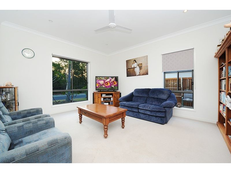 6 Park Hollow Mews, Little Mountain QLD 4551