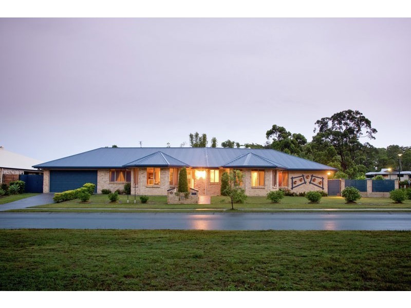 11 Ivadale Boulevard, Little Mountain QLD 4551