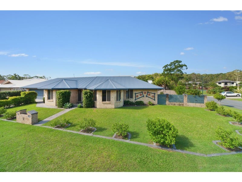 11 Ivadale Boulevard, Little Mountain QLD 4551