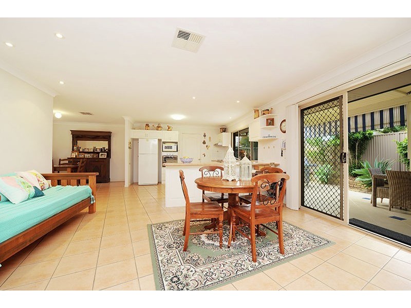 11 Ivadale Boulevard, Little Mountain QLD 4551