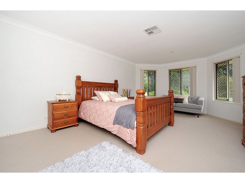 11 Ivadale Boulevard, Little Mountain QLD 4551