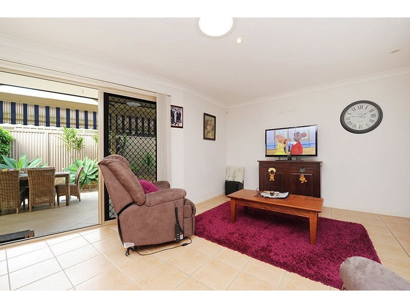 11 Ivadale Boulevard, Little Mountain QLD 4551