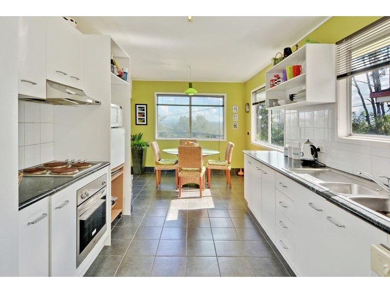 11 Beausang Street, Caloundra QLD 4551