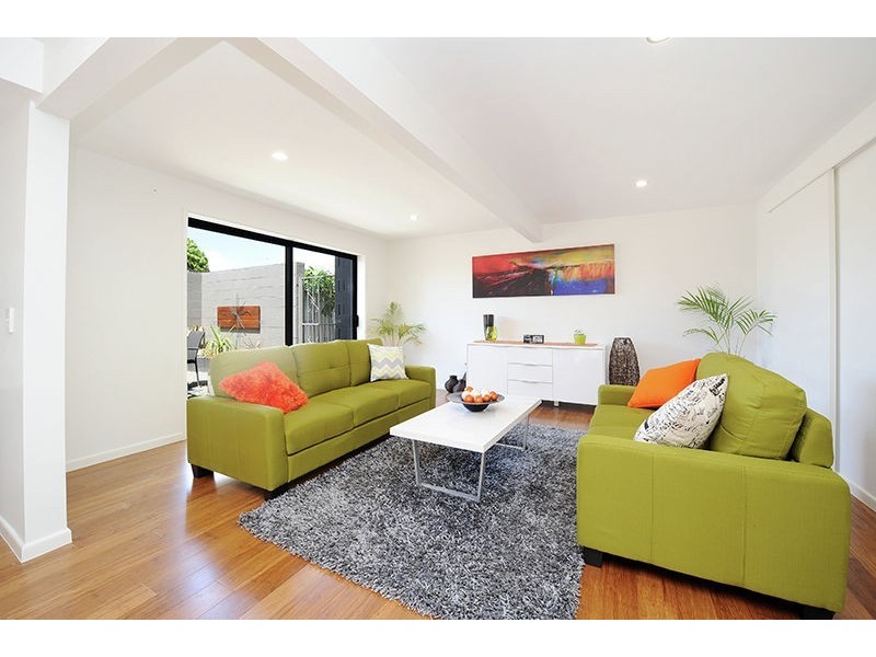 39 Elinya Street, Battery Hill QLD 4551