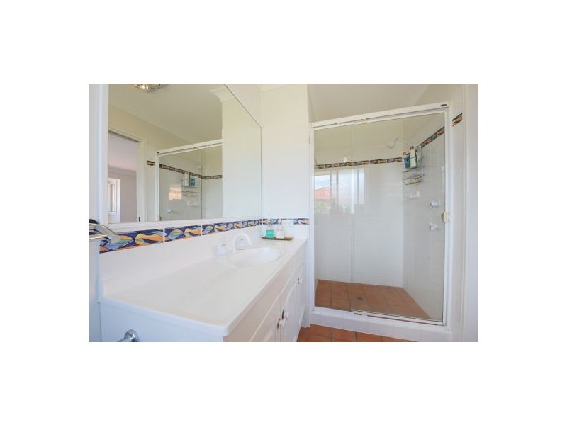 28 Lang Street, Pelican Waters QLD 4551