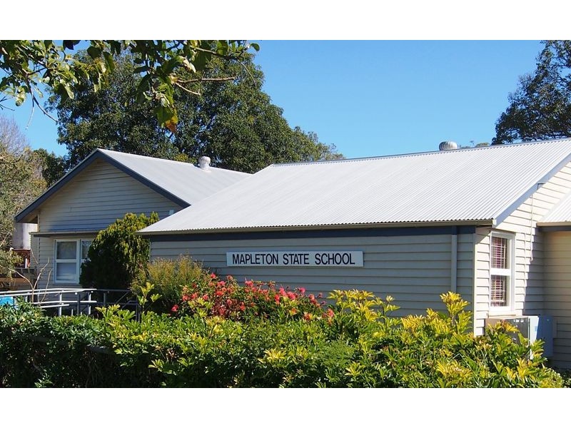 5 Melia Court, Mapleton QLD 4560