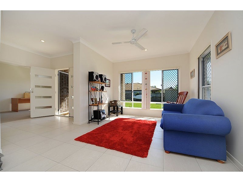 5 Kakadu Court, Little Mountain QLD 4551