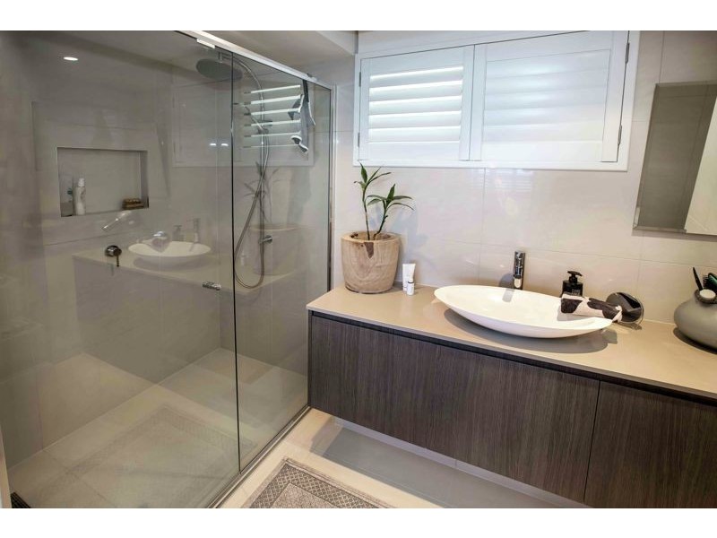 U18 CIRRUS 39 CANBERRA TERRACE, Kings Beach QLD 4551