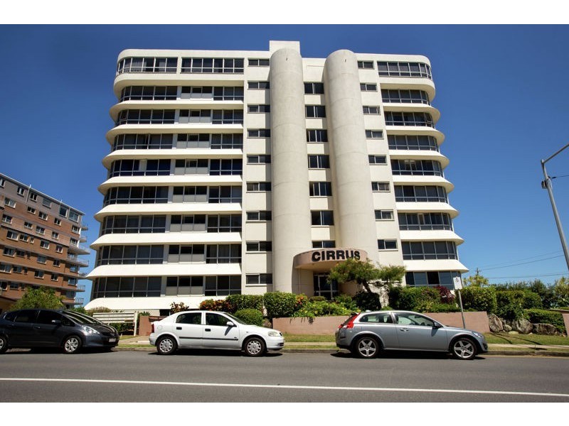 U18 CIRRUS 39 CANBERRA TERRACE, Kings Beach QLD 4551