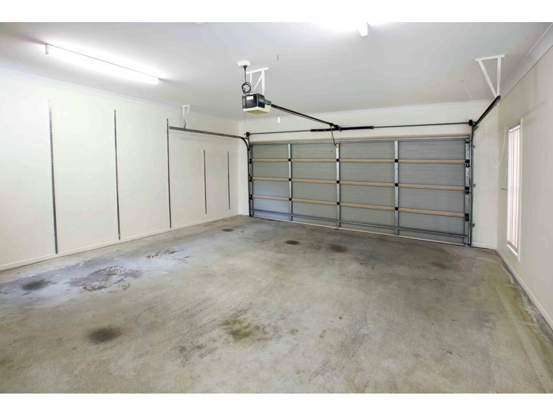50 Amity Drive, Rothwell QLD 4022