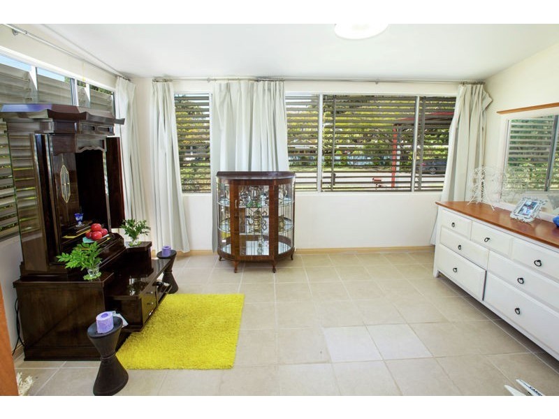 20 Bramble Street, Woody Point QLD 4019