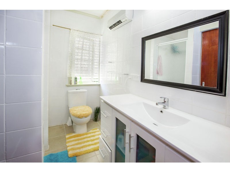 20 Bramble Street, Woody Point QLD 4019