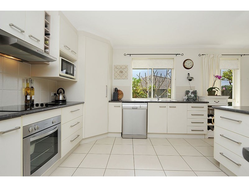 7 Parkhill Court, Little Mountain QLD 4551