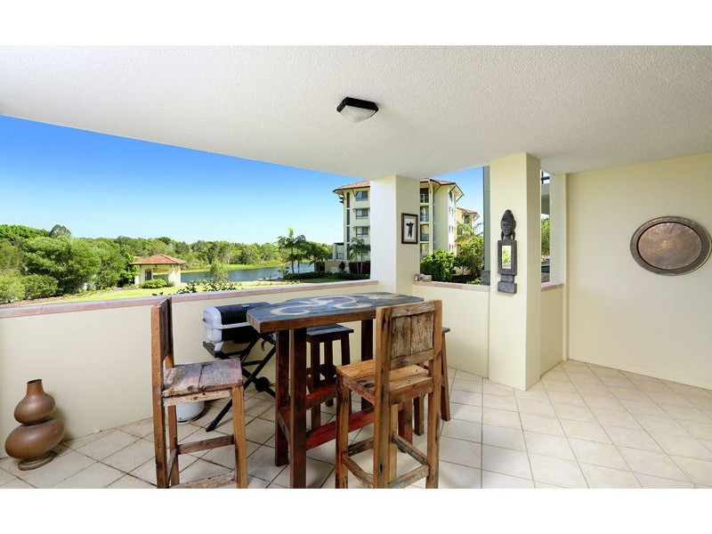 70/1 Millennium Circuit, Pelican Waters QLD 4551