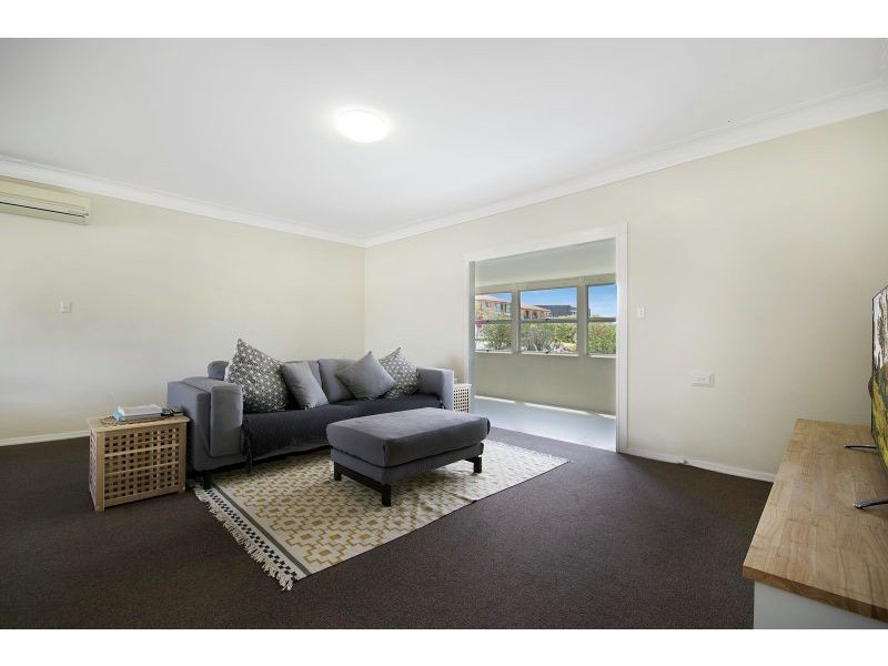 43 Henzell Street, Dicky Beach QLD 4551