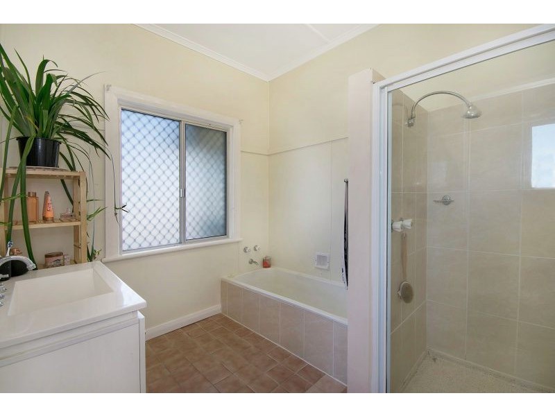 43 Henzell Street, Dicky Beach QLD 4551