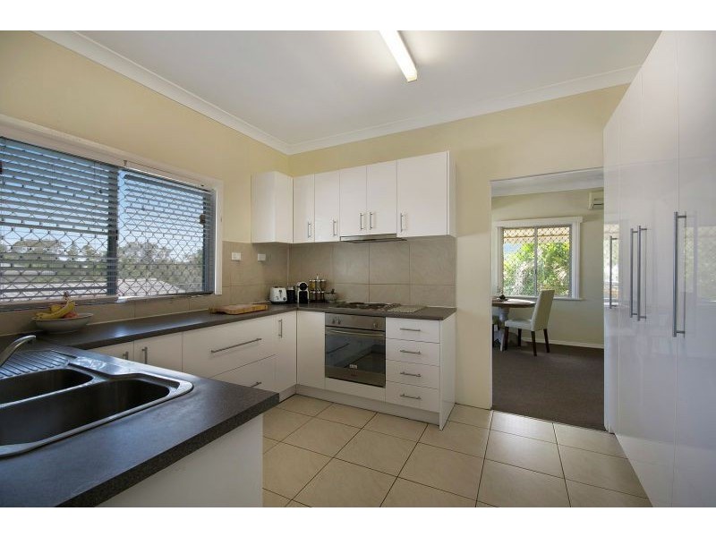 43 Henzell Street, Dicky Beach QLD 4551