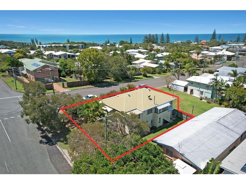 43 Henzell Street, Dicky Beach QLD 4551