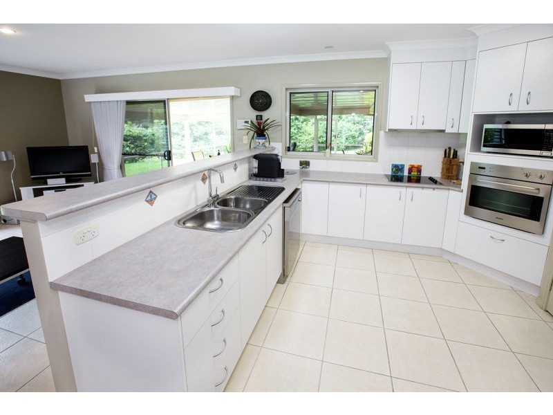 3 Oldham Court, Mooloolah Valley QLD 4553