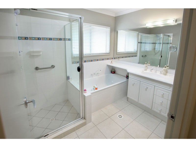 3 Oldham Court, Mooloolah Valley QLD 4553