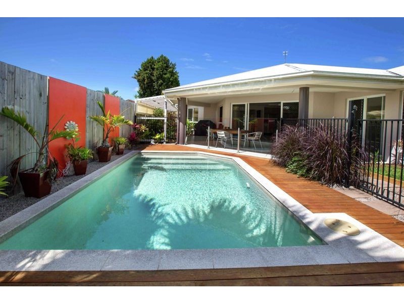 4 Bracken Place, Currimundi QLD 4551