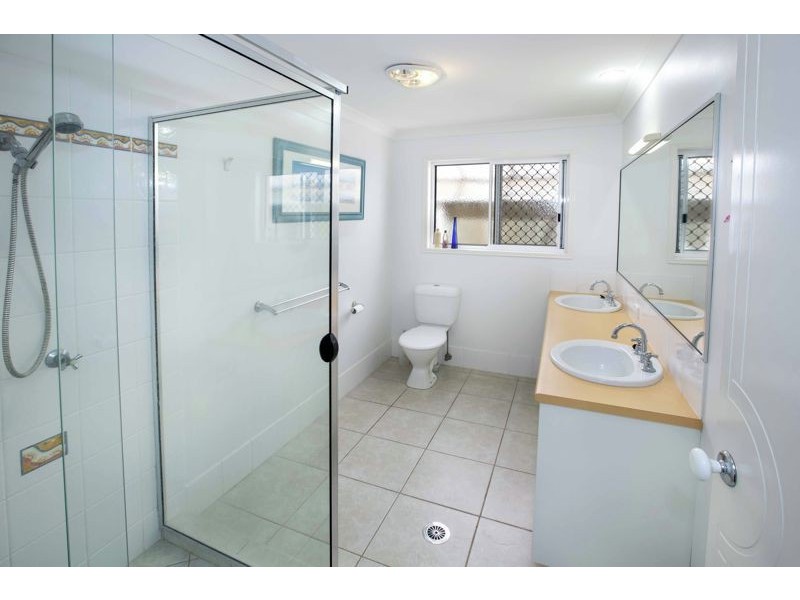 4 Bracken Place, Currimundi QLD 4551