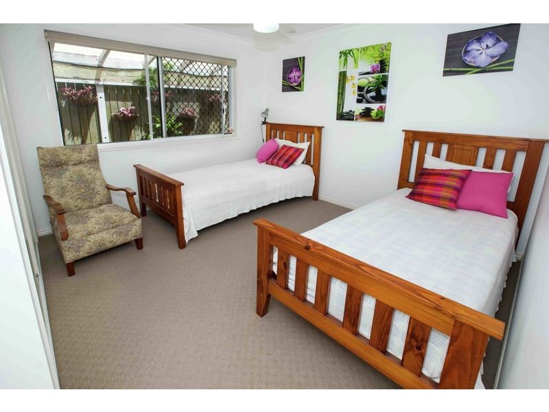 4 Bracken Place, Currimundi QLD 4551