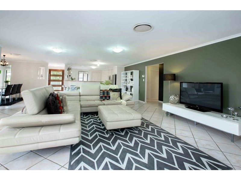 3 Wisteria Place, Currimundi QLD 4551