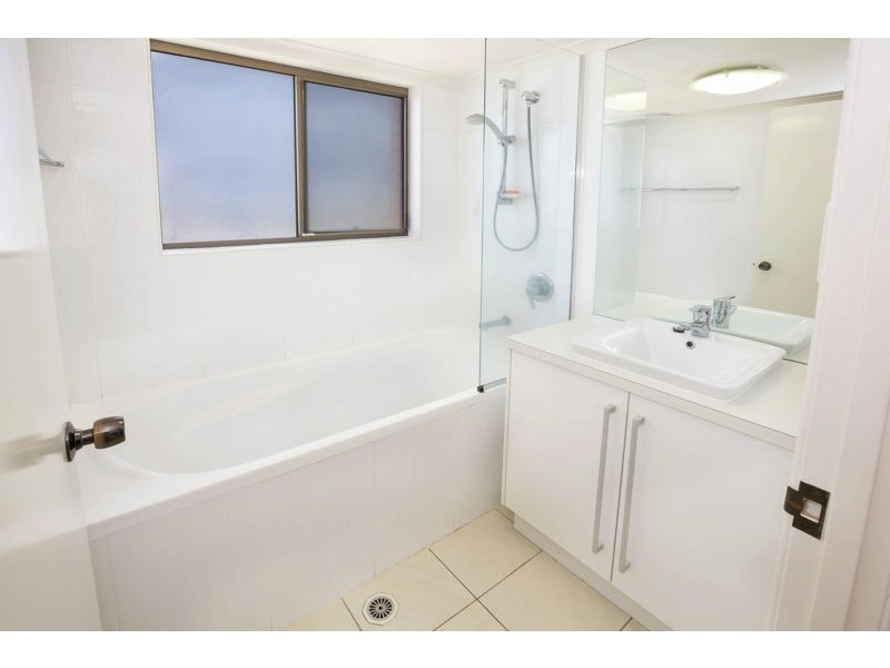 4/17 Dingle Avenue, Kings Beach QLD 4551