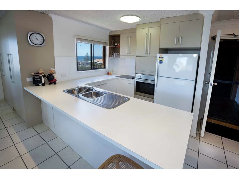 4/17 Dingle Avenue, Kings Beach QLD 4551