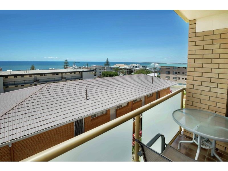 4/17 Dingle Avenue, Kings Beach QLD 4551