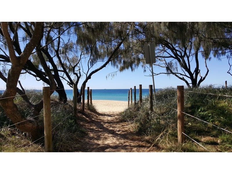 31 Dicky Beach Close, Dicky Beach QLD 4551