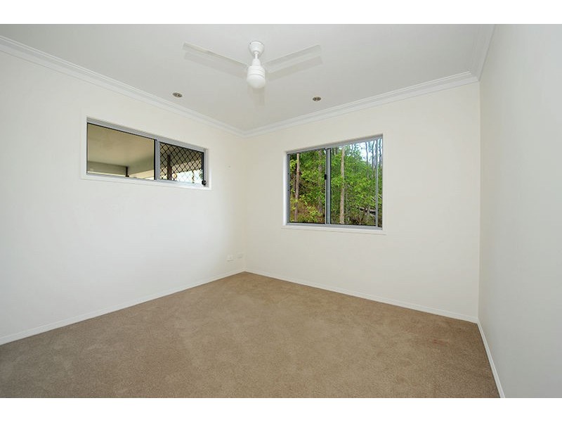 27 Dunk Place, Little Mountain QLD 4551