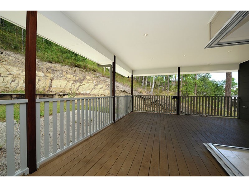 27 Dunk Place, Little Mountain QLD 4551