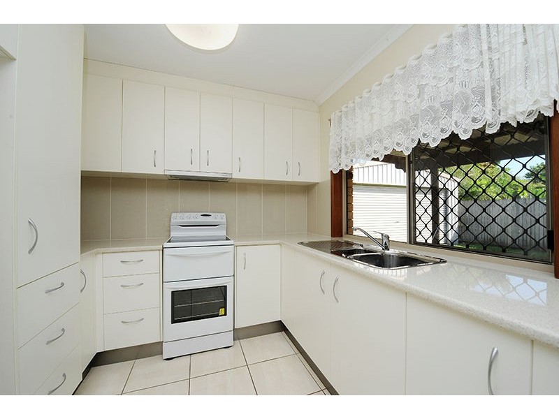 38 Spinnaker Boulevard, Wurtulla QLD 4575