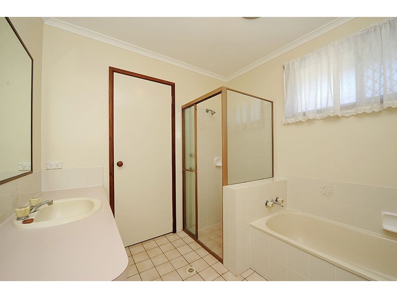 38 Spinnaker Boulevard, Wurtulla QLD 4575