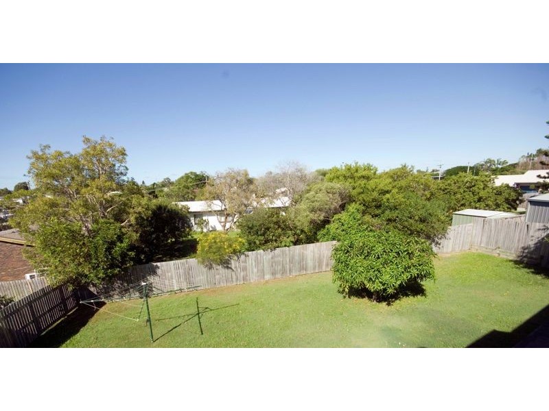 8 Teewah Street, Dicky Beach QLD 4551