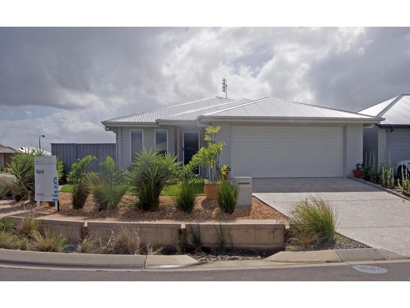 1 Sienna Street, Caloundra West QLD 4551