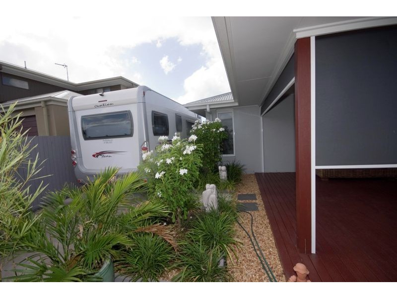 1 Sienna Street, Caloundra West QLD 4551